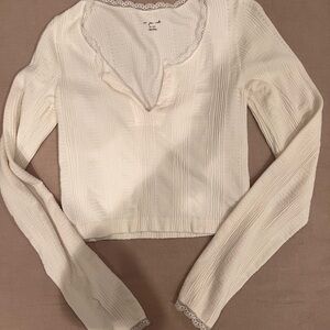 Lace cropped long sleeve